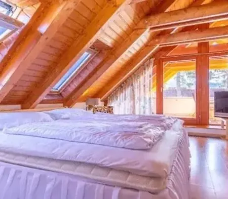 Διαμέρισμα Mezonetovy Riviera Lipno